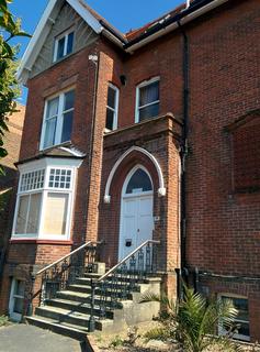 1 bedroom flat to rent, Festing Road, Southsea, PO4 0NG