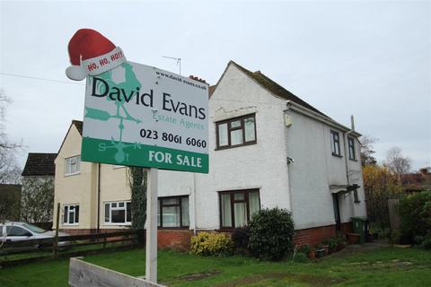 3 bedroom semi-detached house for sale, Darwin Road, Eastleigh