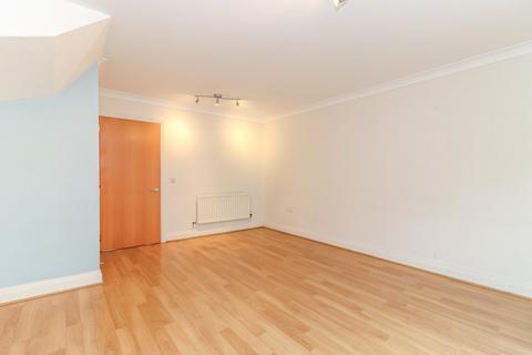 78 Cameron Road, Chesham, HP5 3BP