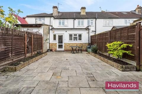 3 bedroom terraced house for sale, Harrow Avenue, Enfield