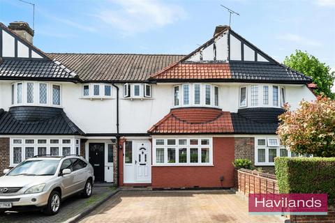 3 bedroom terraced house for sale, Harrow Avenue, Enfield