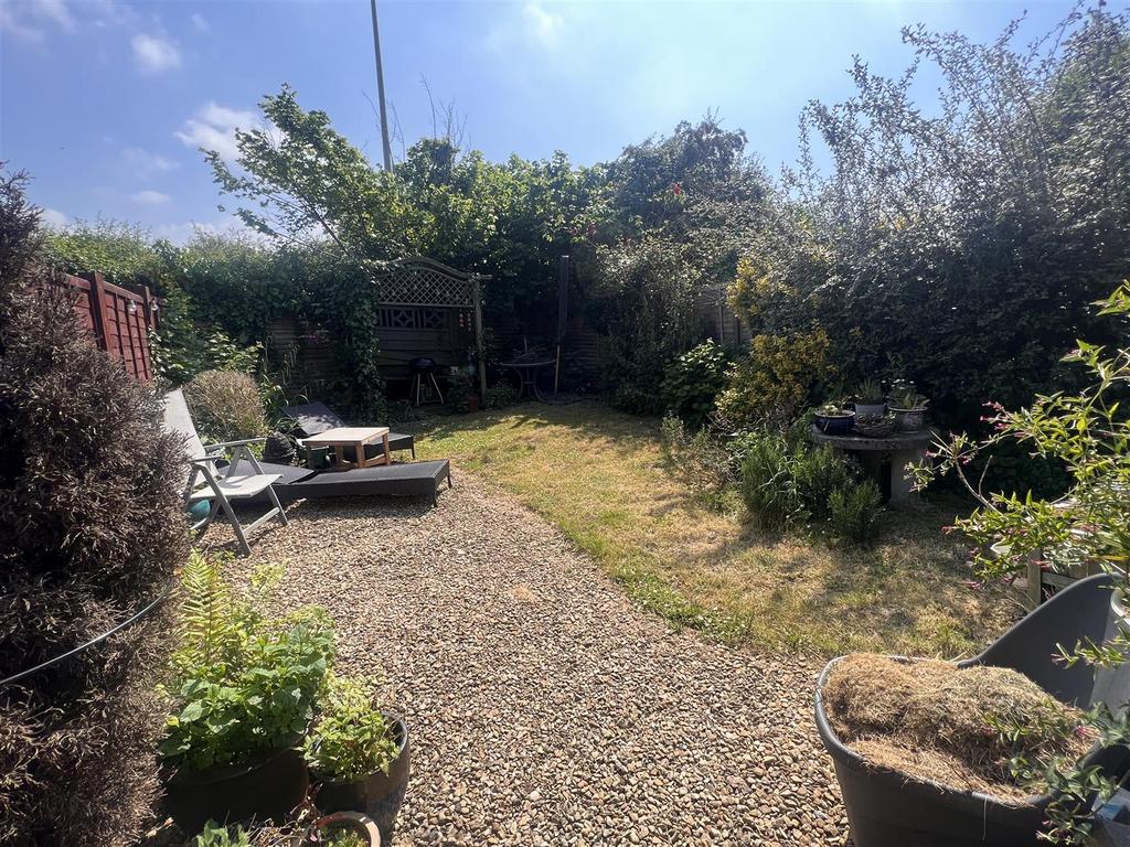 Garden 1.jpeg