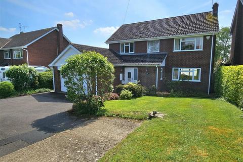 4 bedroom detached house for sale, Forge Lane, Upleadon, Newent