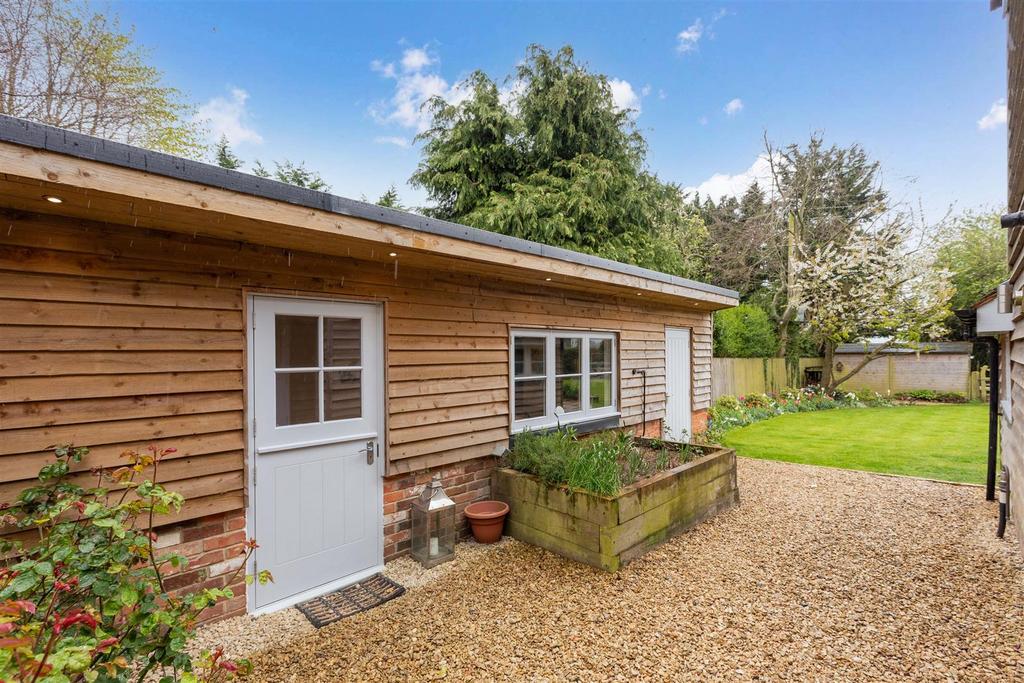 2 Oak Cottages-14.jpg