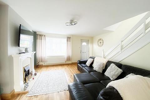 3 bedroom terraced house for sale, Farndale, Wallsend