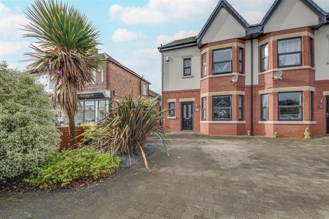 4 bedroom semi-detached house for sale, Mill Lane, Southport PR9