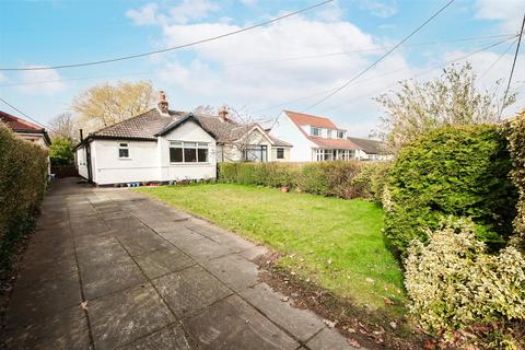 4 bedroom semi-detached bungalow for sale, Bescar Lane, Ormskirk L40