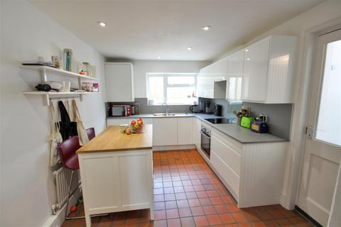 3 bedroom terraced house for sale, Stanmer Park Road, Hollingdean, Brighton