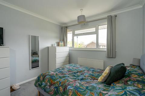 3 bedroom terraced house for sale, Stroud Green Drive, North Bersted, Bognor Regis