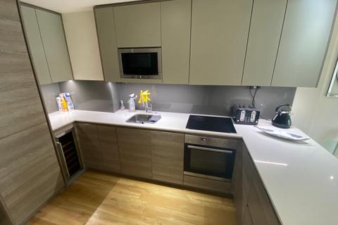2 bedroom house to rent, Empire House, East Drive, Colindale, London