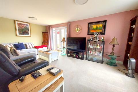 4 bedroom detached house for sale, Cortland Way, Stourport On Severn