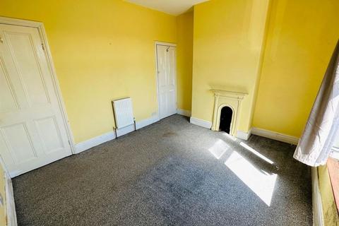 2 bedroom terraced house for sale, Humber Street, Goole