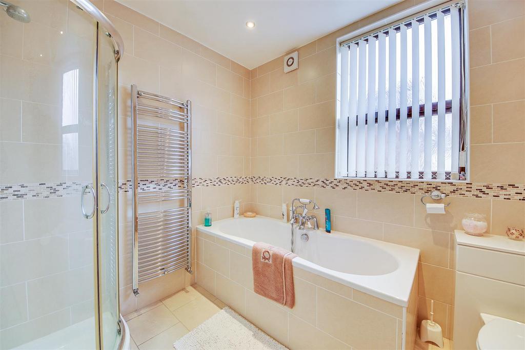 Upstairs Bathroom