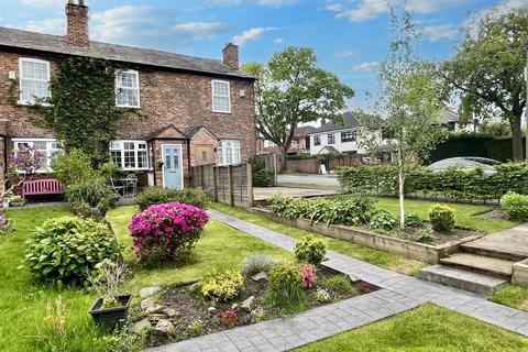 2 bedroom terraced house for sale, Grove Lane, Hale, Altrincham