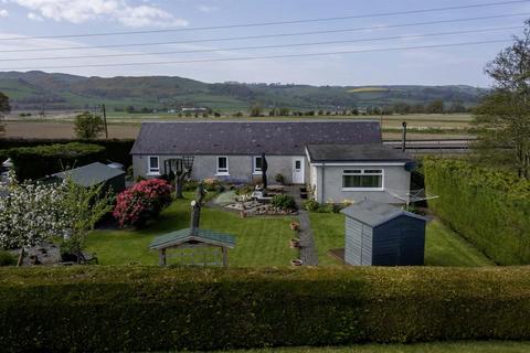 3 bedroom detached bungalow for sale, North Murie, Errol, Perth