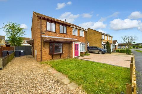 2 bedroom semi-detached house to rent, West Road, Ruskington, Sleaford