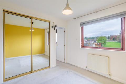 8 Greig Place, Perth, PH1 2UJ