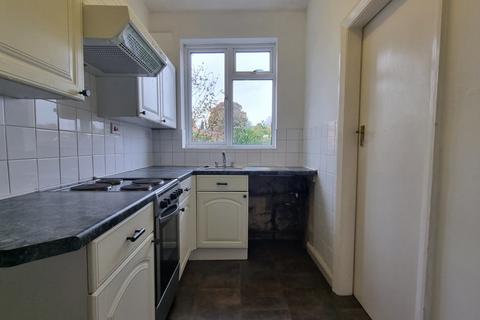1 bedroom flat to rent, Redhill Court, Oldswinford