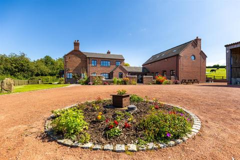 5 bedroom detached house for sale, Hillside Farm, Heighley Lane, Betley