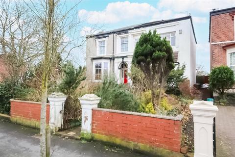 4 bedroom semi-detached house for sale, Manchester Road, Southport PR9