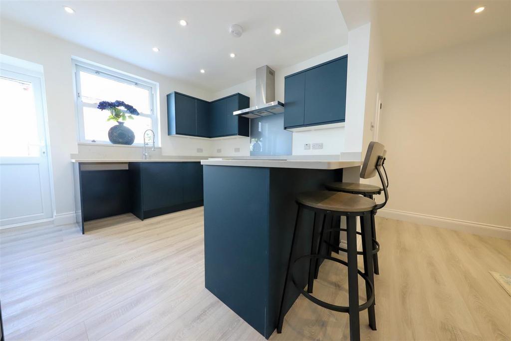 Nicholas james washington st kitchen .jpg