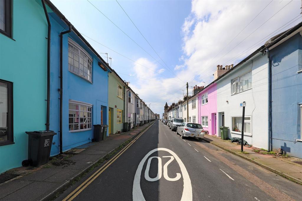 Nicholas james street.jpg