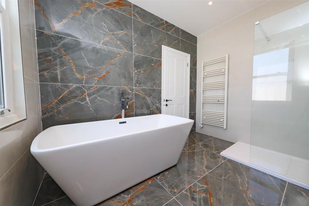 Nicholas james washington st bathroom .jpg