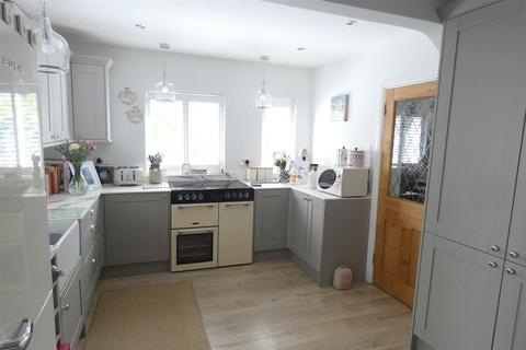 2 bedroom end of terrace house for sale, Riverside, Oakamoor, Stoke On Trent