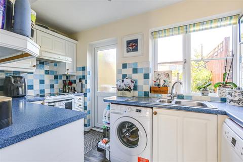 2 bedroom terraced house for sale, Squerryes Mede, Westerham TN16