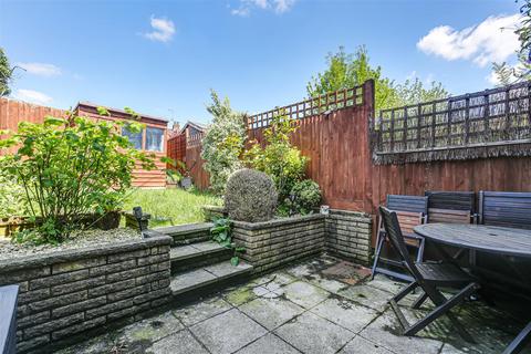 20 Squerryes Mede, Westerham, TN16 1SW