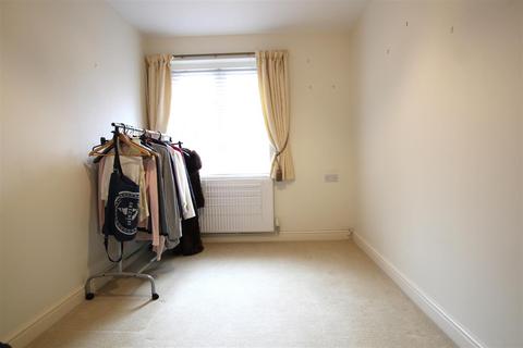2 bedroom house to rent, Ongar Road, Brentwood
