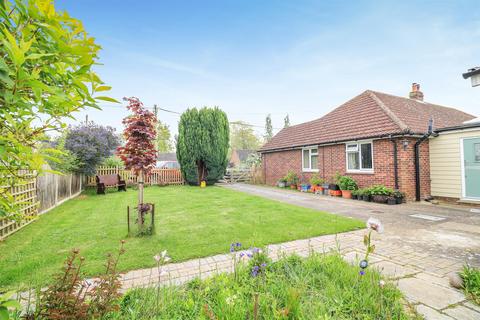 3 bedroom semi-detached bungalow for sale, Peverel Avenue, Hatfield Peverel, Chelmsford