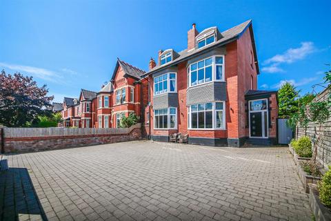 6 bedroom detached house for sale, Cumberland Road, Southport PR8