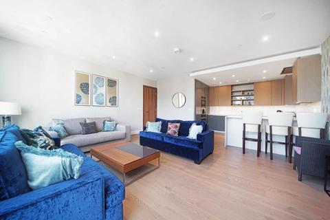 3 bedroom apartment to rent, Pinnacle House, Battersea Reach