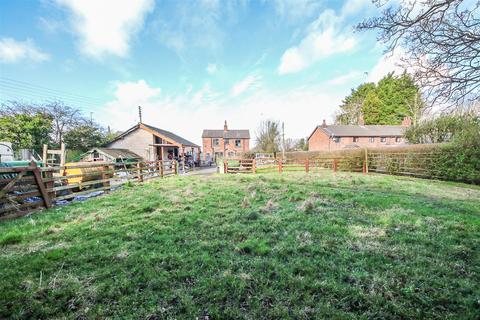 3 bedroom detached house for sale, Liverpool Road, Preston PR4