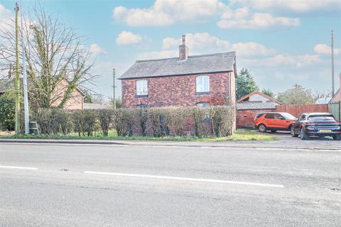 3 bedroom detached house for sale, Liverpool Road, Preston PR4