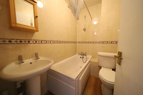 1 bedroom flat for sale, Park Lane, London