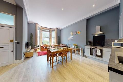 2 bedroom apartment for sale, Elsham Road, Kensington and Chelsea W14