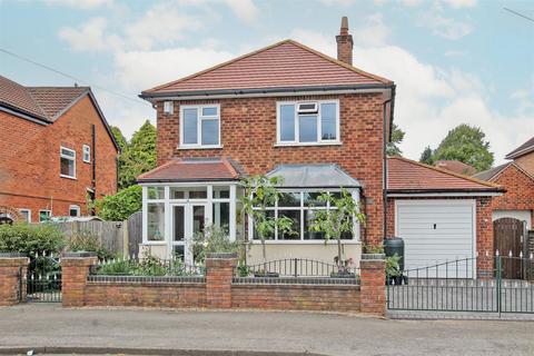 3 bedroom detached house for sale, Marshall Hill Drive, Nottingham NG3