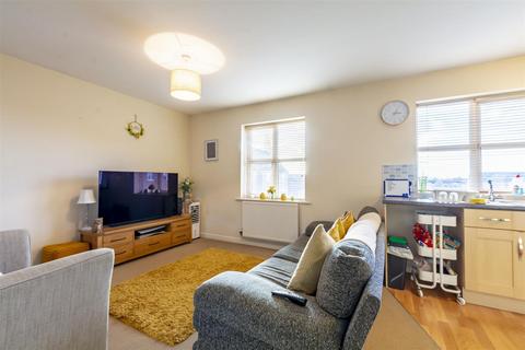 2 bedroom flat for sale, Thompson Court, Beeston, Nottingham