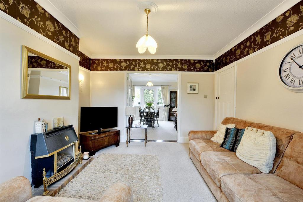 NEW LOUNGE 3.jpg