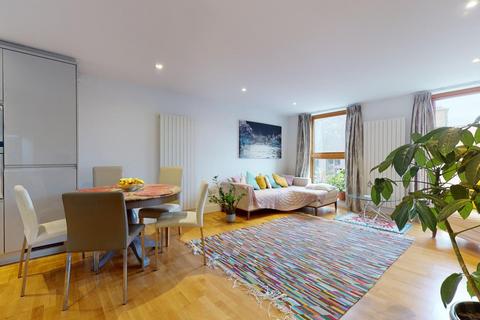 2 bedroom apartment for sale, Chant House, Arlington Road, London