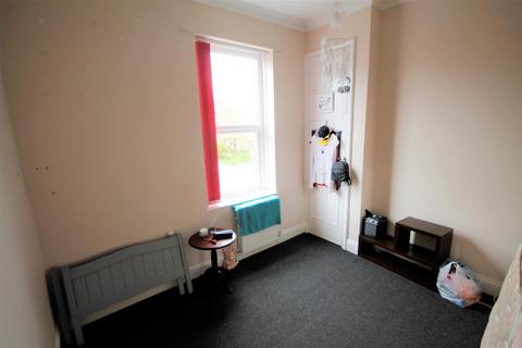 3 bedroom end of terrace house to rent, Dean Street, Langley Park, County Durham