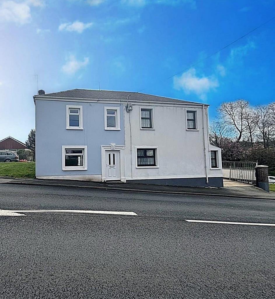 Steynton Road, Milford Haven 2 bed semidetached house for sale £160,000