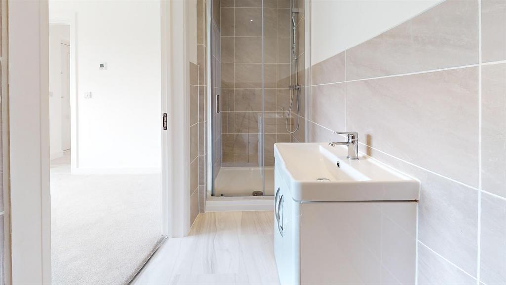 Plot-115-Windmills-Bathroom 2.jpg