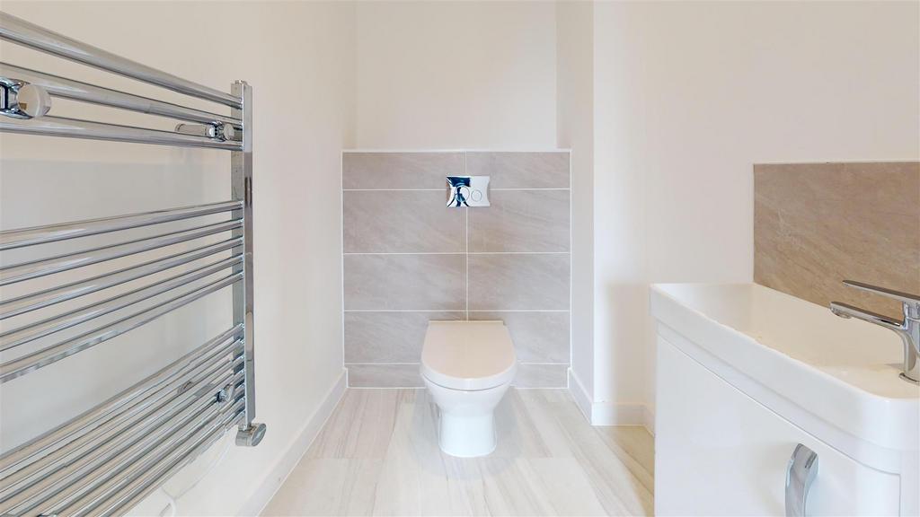Plot-115-Windmills-Bathroom 3.jpg