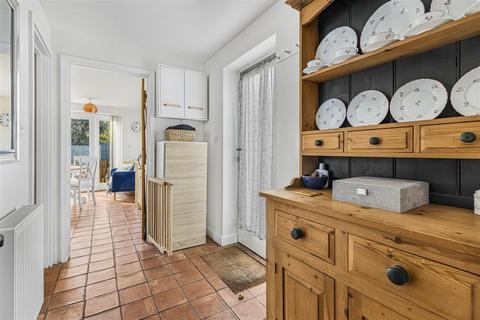 31 High Street, Barrington, Cambridge, CB22 7QX