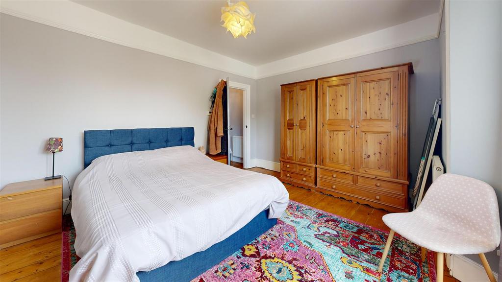 53-New-St-Bedroom 1.jpg