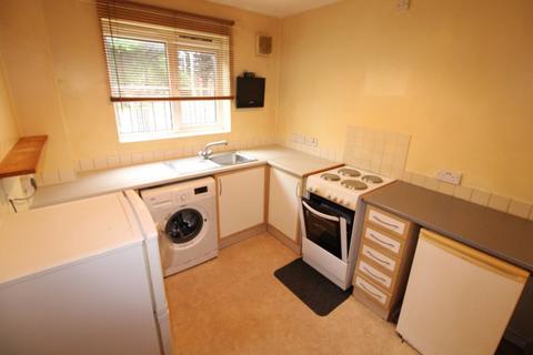 2 bedroom apartment to rent, Becketts Court (Flt, Burton upon Trent DE13