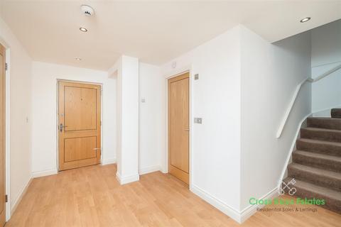 2 bedroom apartment to rent, 237 Albert Road, Plymouth PL2